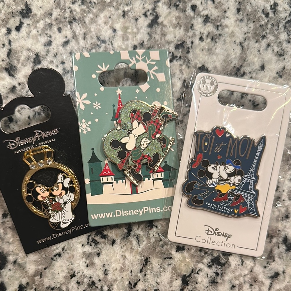 Disney Parks Mickey Mouse Pin Set